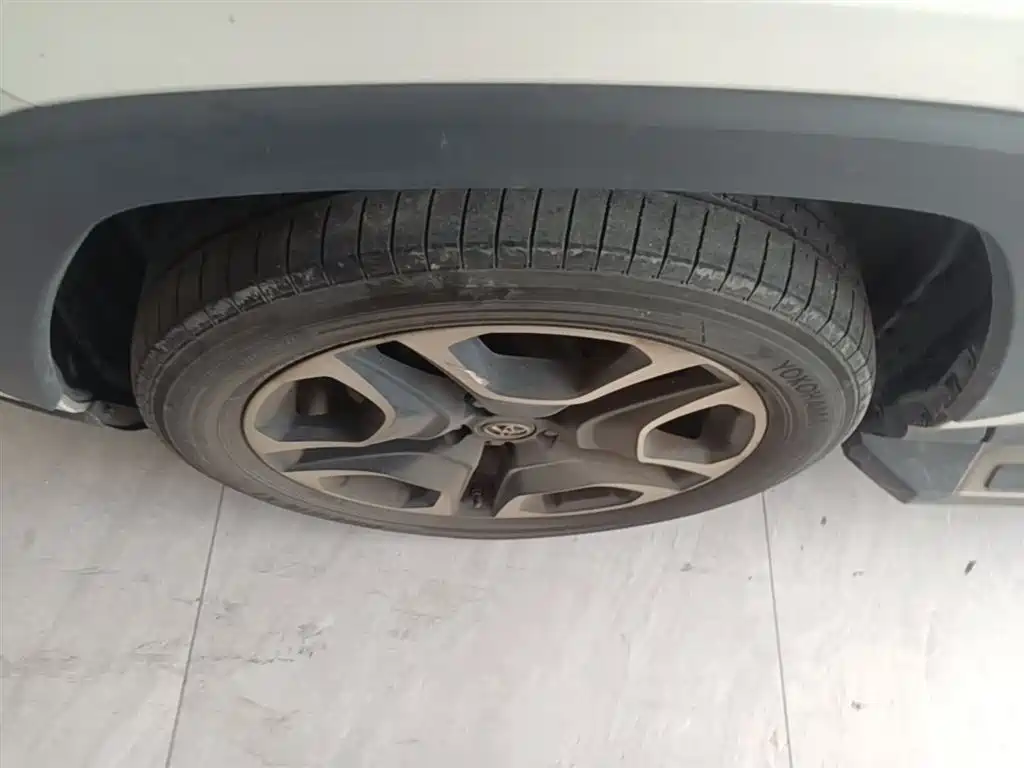 RAV4 Rongfang 2020 2.0L CVT two-wheel drive premium version купить на сайте DeffCars