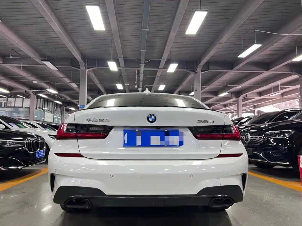 BMW 3 Series 2021 325i M Sports Night Package купить на сайте DeffCars