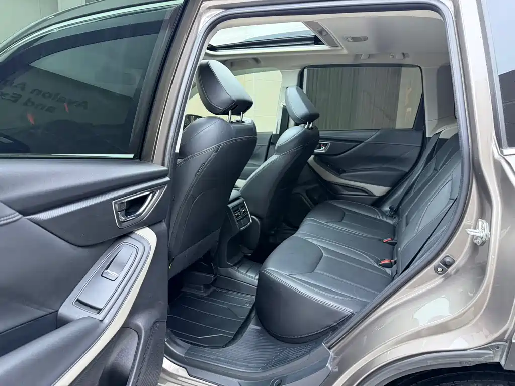 Forester 2022 2.0i AWD Deluxe Edition EyeSight купить на сайте DeffCars