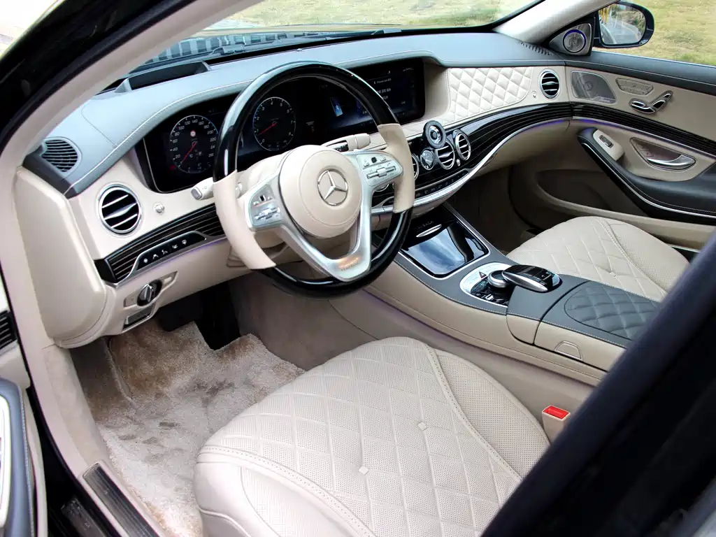 Maybach S-Class 2018 S 680 купить на сайте DeffCars