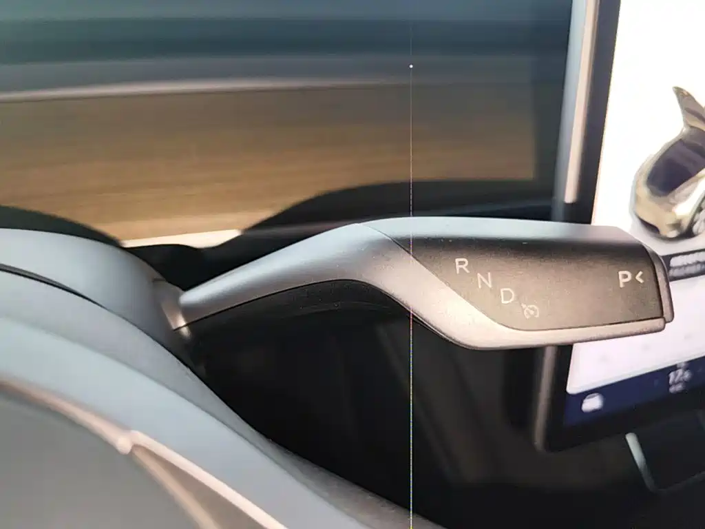 Model Y 2022款 改款 后轮驱动版 купить на сайте DeffCars