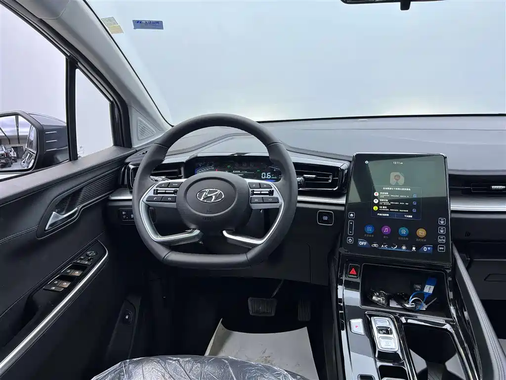 Kustu 2024 270TGDi LUX Premium Edition купить на сайте DeffCars