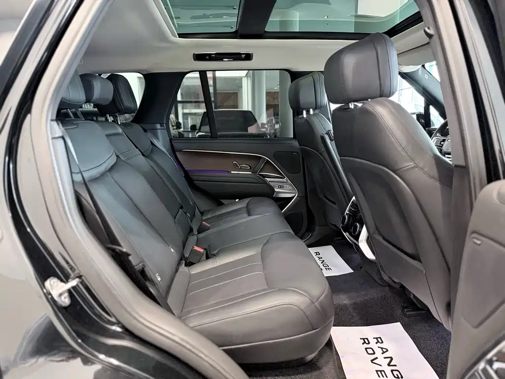 Range Rover 2023 3.0 L6 360PS Grand Edition купить на сайте DeffCars