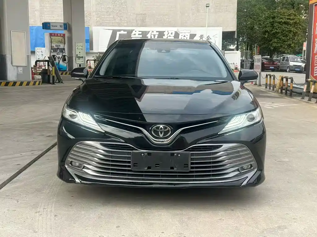 Camry 2019 facelift 2.5G Deluxe Edition купить на сайте DeffCars
