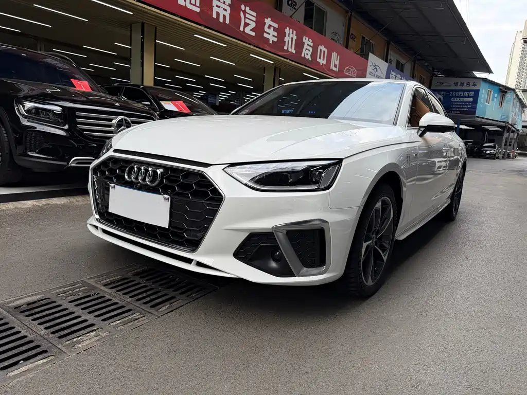 Audi A4L 2023 40 TFSI Fashionable and Dynamic купить на сайте DeffCars