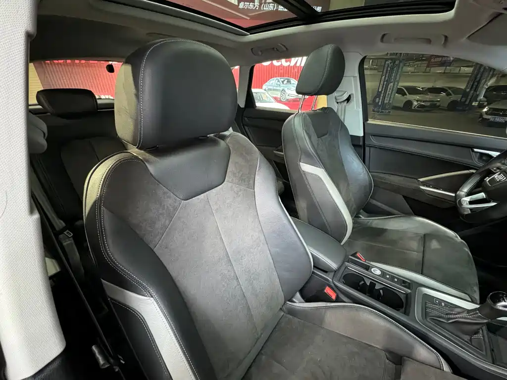 Audi Q3 2022 35 TFSI Fashionable and Dynamic купить на сайте DeffCars