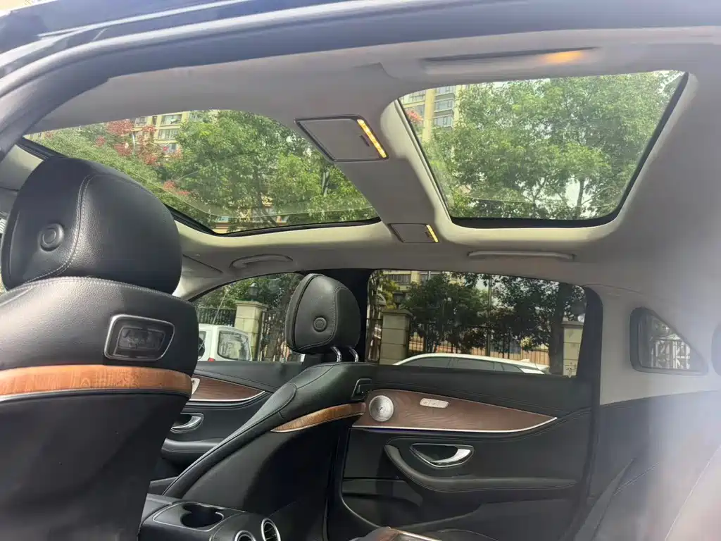 Mercedes-Benz E-Class 2018 E 300 L Luxury Model купить на сайте DeffCars
