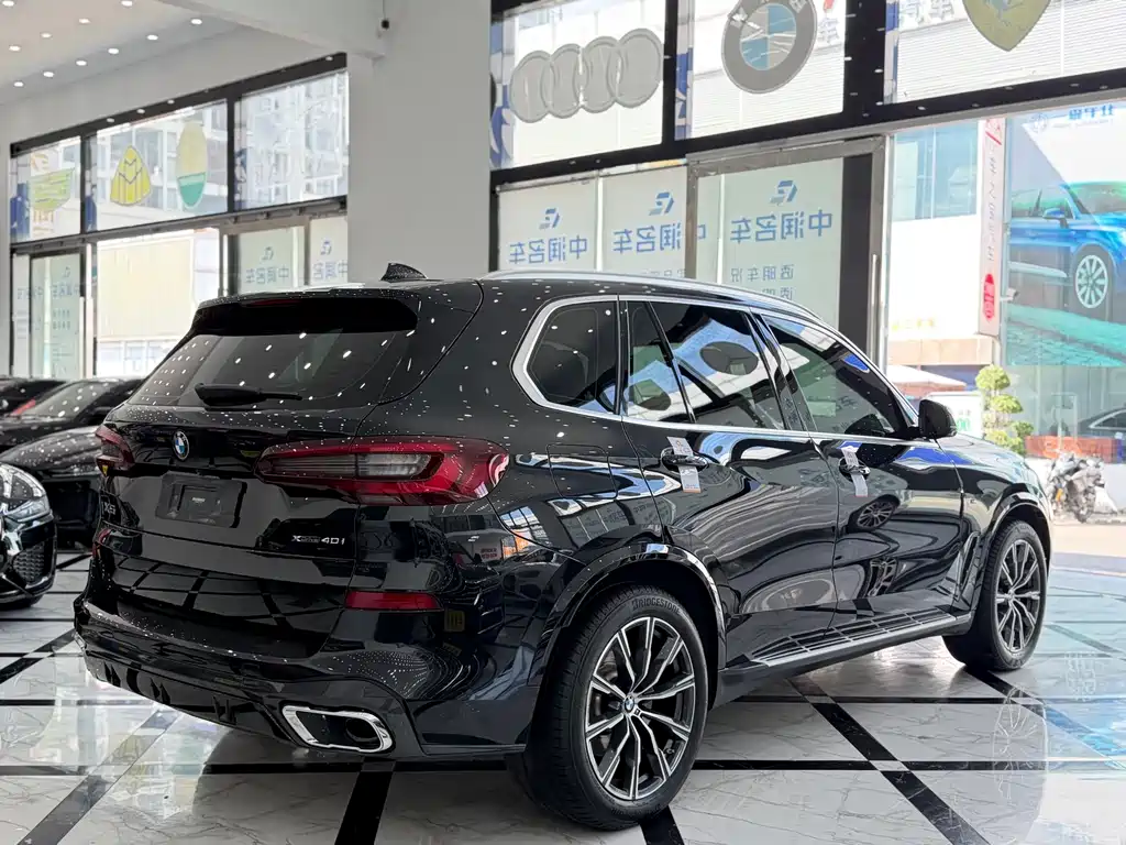 BMW X5 2022 xDrive 40Li M Sports Package купить на сайте DeffCars