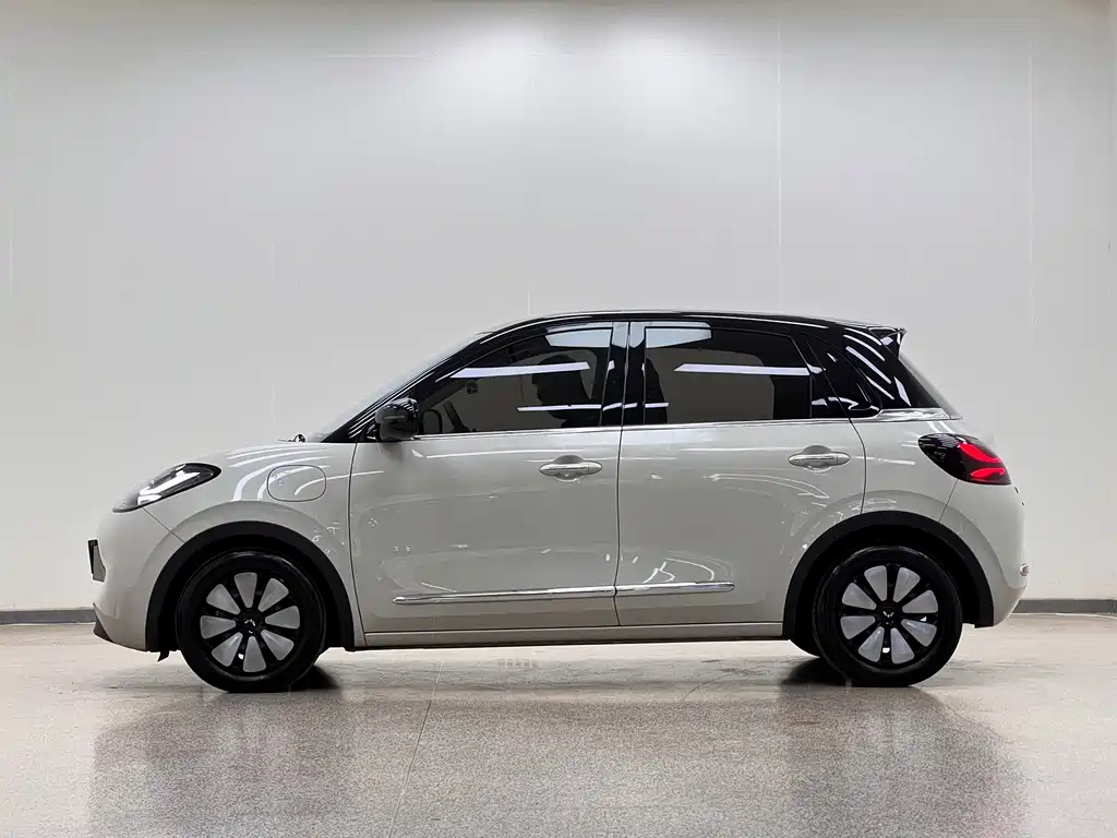 Wuling Bingo 2023 model 410km Lingxi exclusive model купить на сайте DeffCars