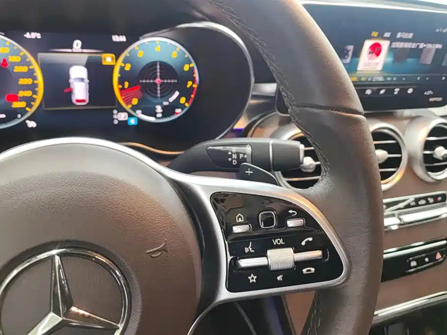 Mercedes-Benz GLC 2022 facelift GLC 260 L 4MATIC luxury model купить на сайте DeffCars