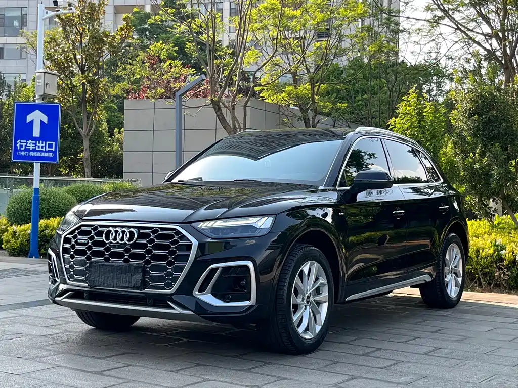 Audi Q5L 2022 40T luxury and dynamic model купить на сайте DeffCars
