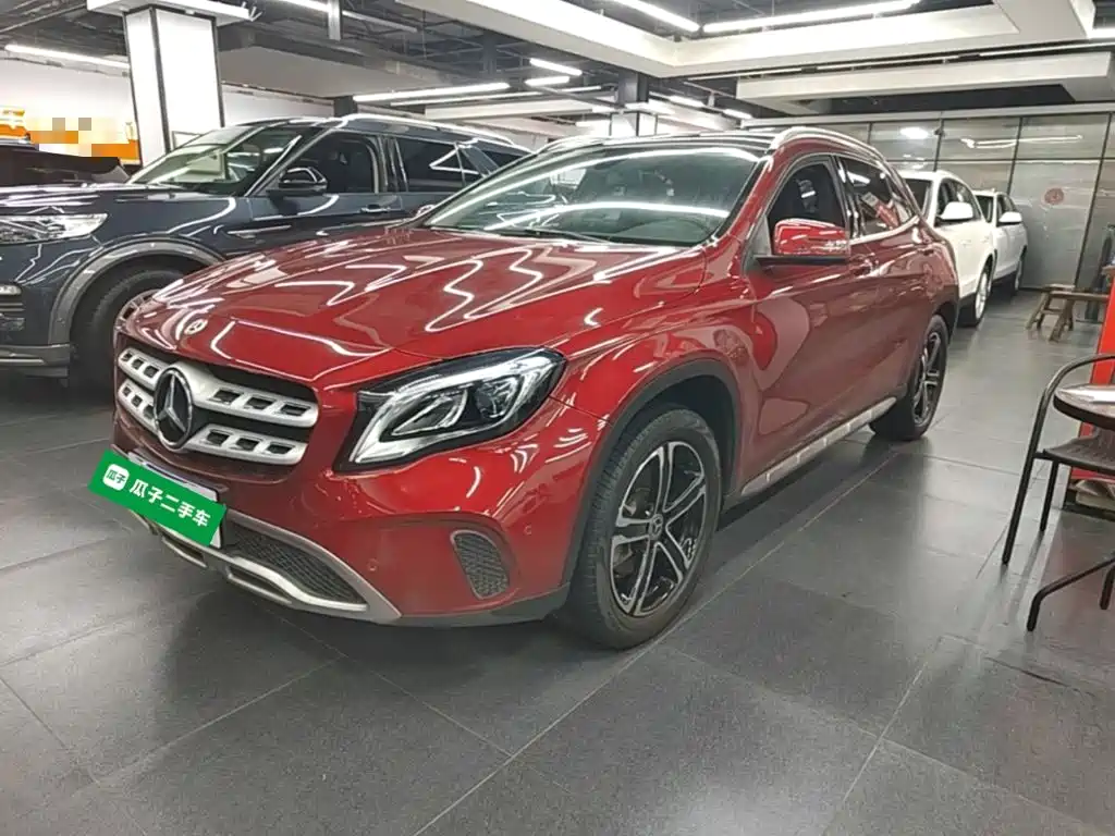 Mercedes-Benz GLA 2018 GLA 200 Fashion Model купить на сайте DeffCars