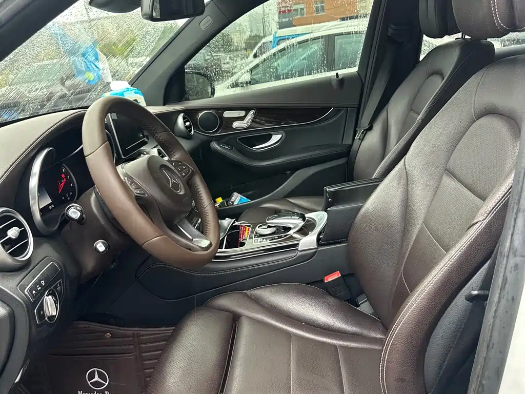 Mercedes-Benz GLC 2017 GLC 260 4MATIC luxury model купить на сайте DeffCars