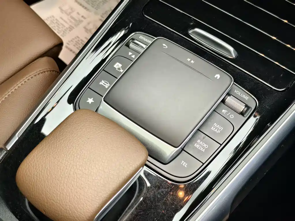 Mercedes-Benz GLB 2021 GLB 200 Fashion Model купить на сайте DeffCars