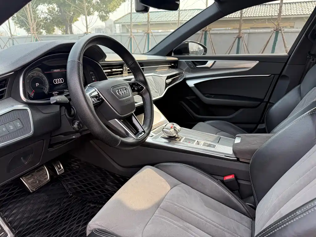 Audi A6L 2022 45 TFSI Premium Dynamic Model купить на сайте DeffCars