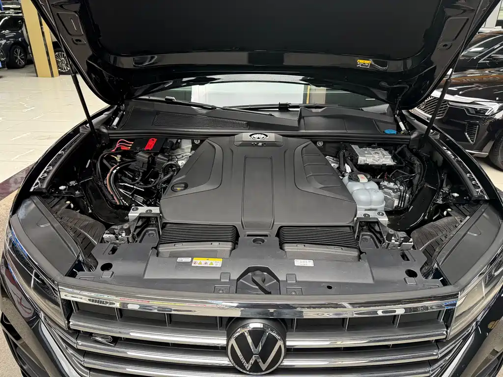 Touareg 2023 2.0TSI Ruishang Edition купить на сайте DeffCars