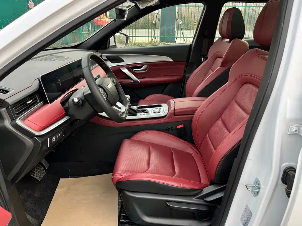 Jietu X70 PLUS 2025 1.5T CVT flagship PRO 5-seater купить на сайте DeffCars