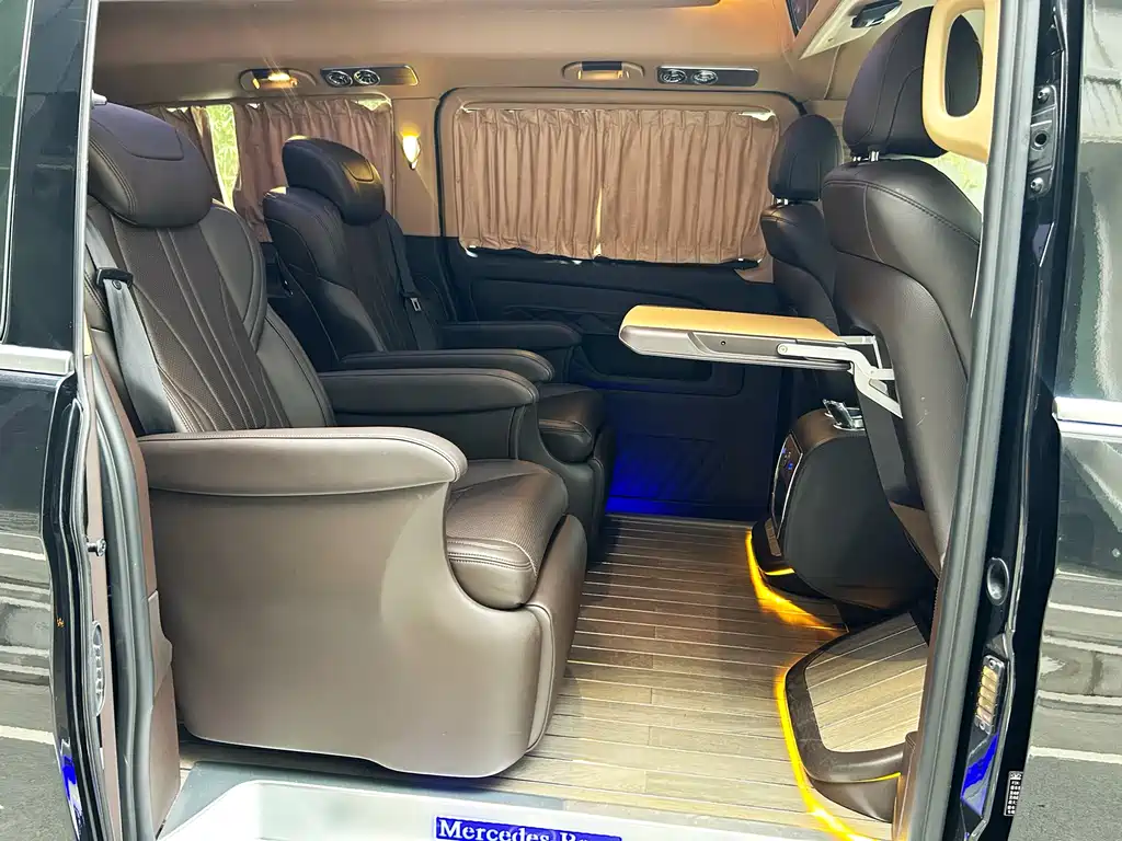 Vito 2023 2.0T Business Edition 7 seats купить на сайте DeffCars