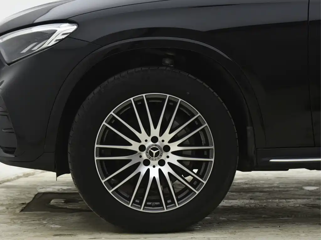 Mercedes-Benz GLC 2023 GLC 300 L 4MATIC Dynamic 5-seater купить на сайте DeffCars