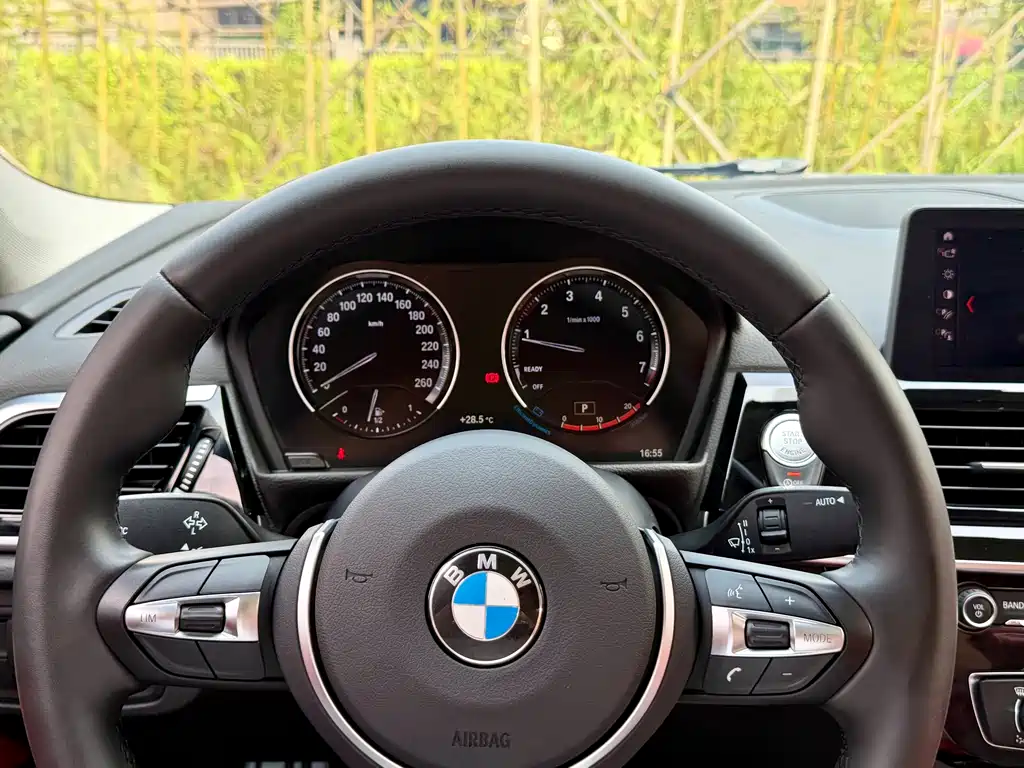 BMW 1 Series 2021 125i M Sports Night Edition купить на сайте DeffCars