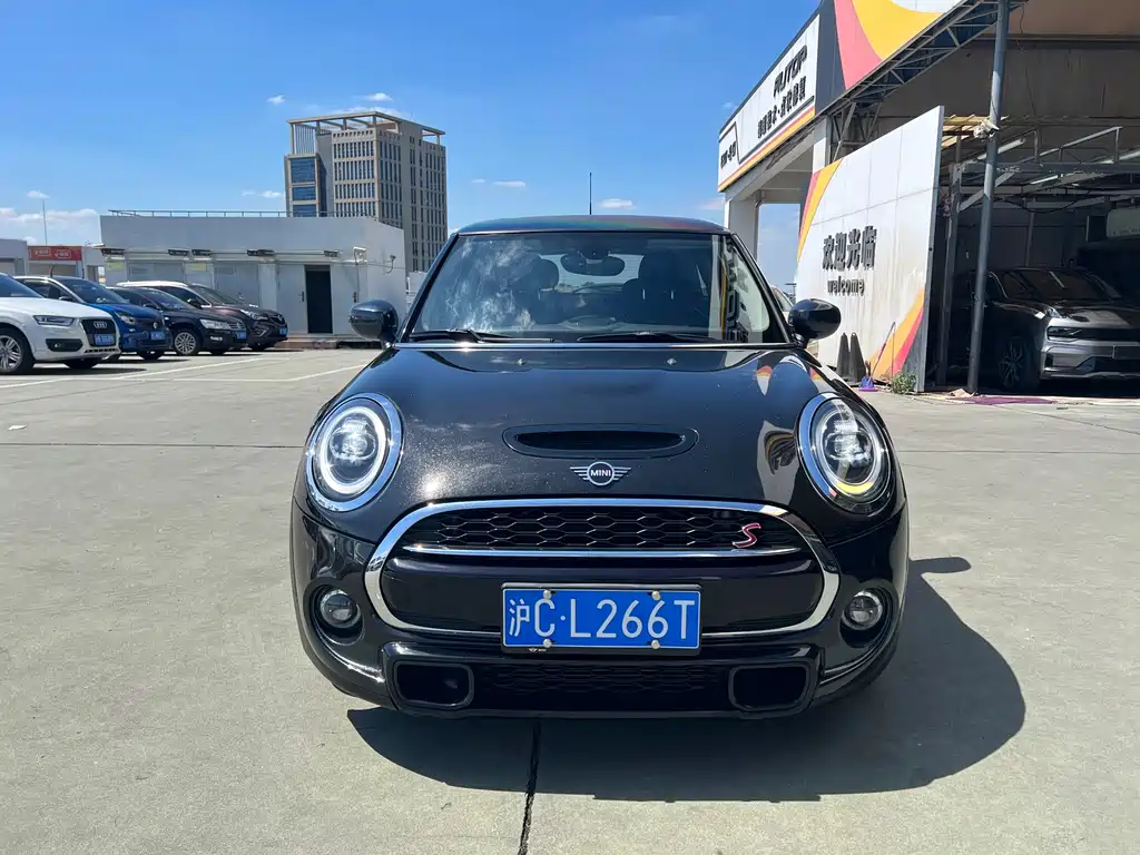 MINI 2019 2.0T COOPER S Classic купить на сайте DeffCars