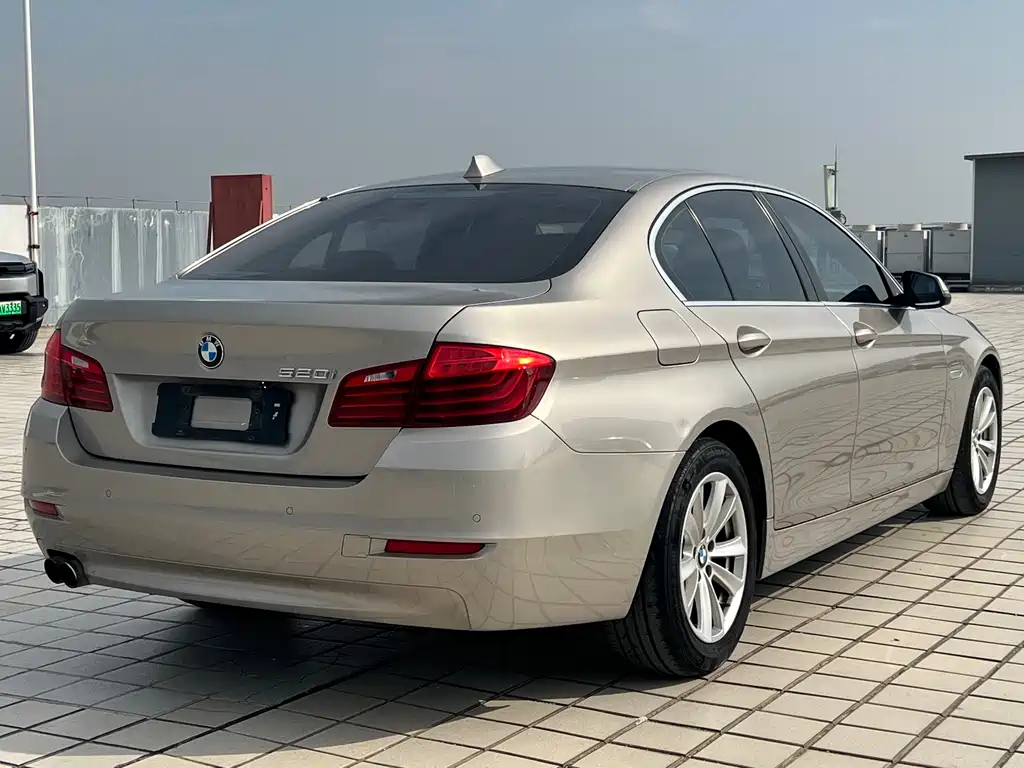 BMW 5 Series Imported 2015 520i Elegant купить на сайте DeffCars
