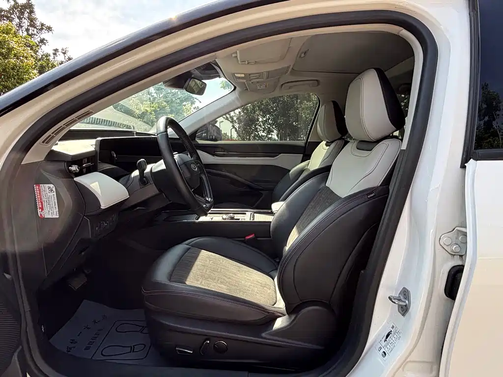 Mondeo 2022 facelift EcoBoost 245 luxury model купить на сайте DeffCars