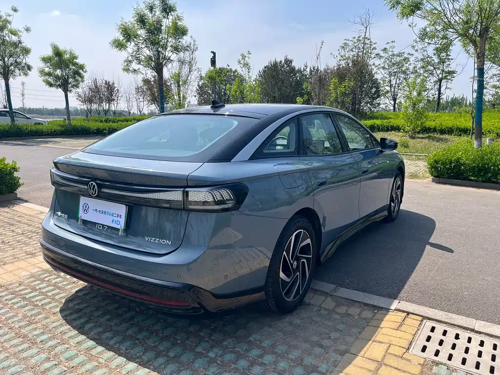 Volkswagen ID.7 VIZZION 2024 PRO купить на сайте DeffCars