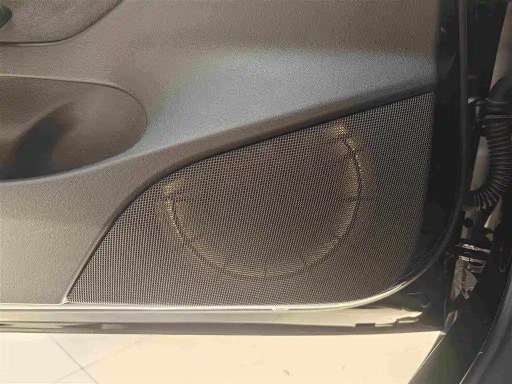 Model 3 2022 rear-wheel drive version купить на сайте DeffCars