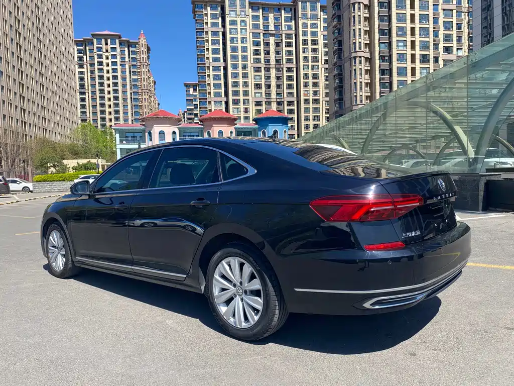 Passat 2019 330TSI Elite Edition National VI купить на сайте DeffCars