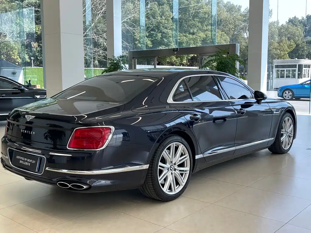 Flying Spur 2024 4.0T V8 Standard Edition купить на сайте DeffCars