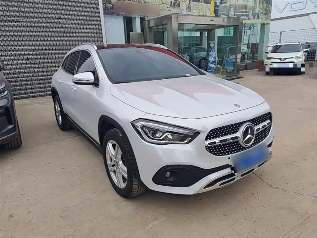 Mercedes-Benz GLA 2023 facelift GLA 200 купить на сайте DeffCars