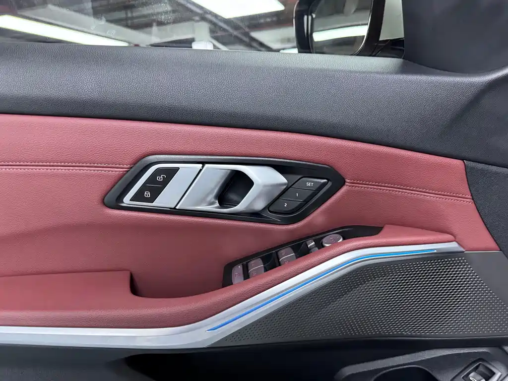 BMW 3 Series 2023 325Li M Sports Package купить на сайте DeffCars