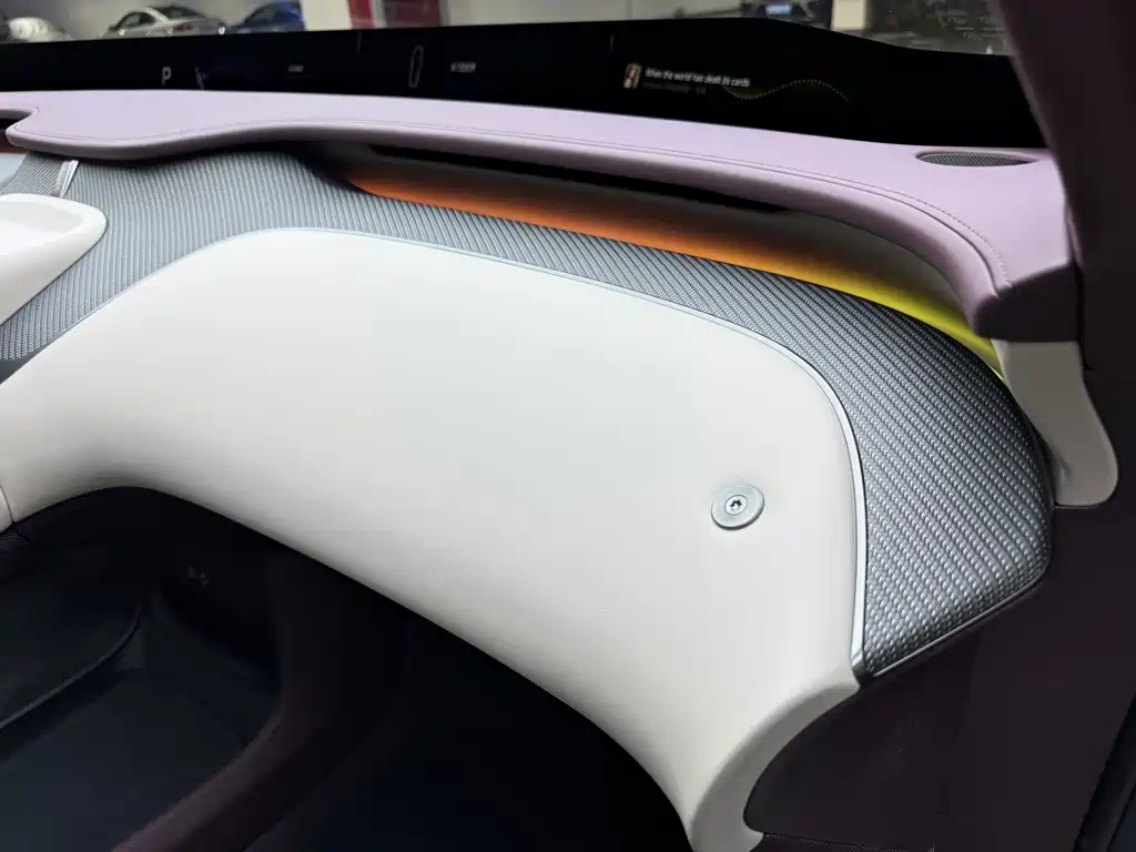 Xiaomi YU7 2025 4WD Max Edition купить на сайте DeffCars