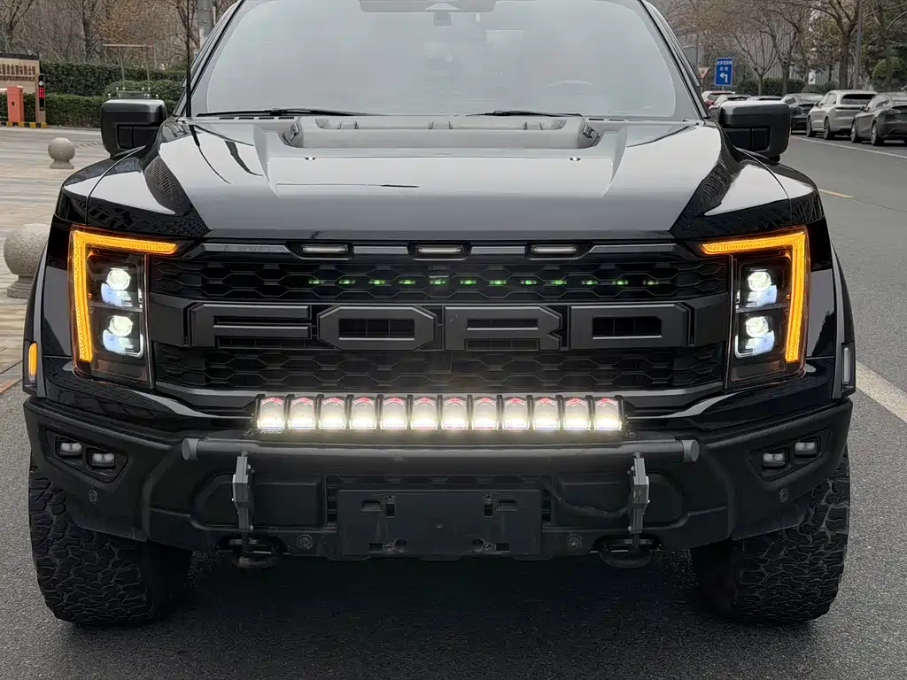 Ford F-150 Raptor 2023 3.5T Raptor купить на сайте DeffCars