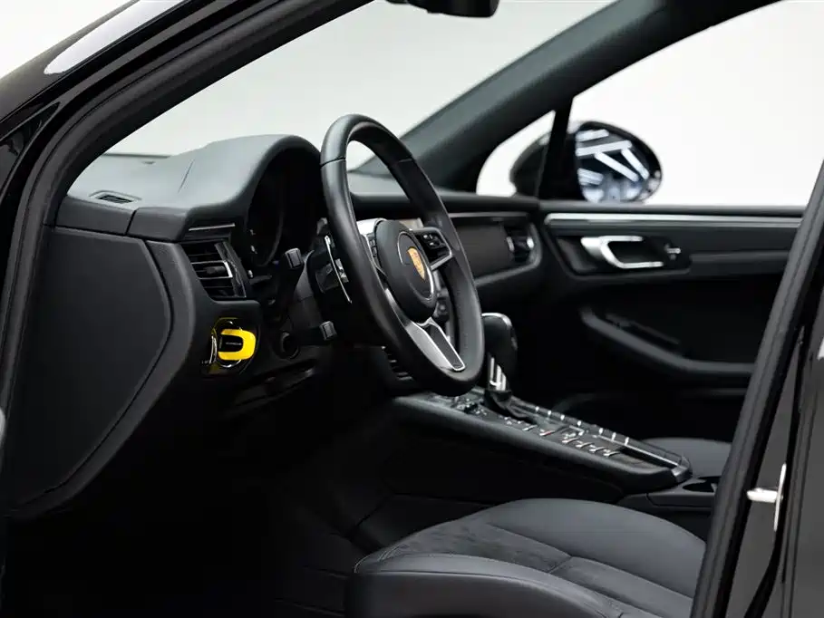 Macan 2021 Macan 2.0T купить на сайте DeffCars