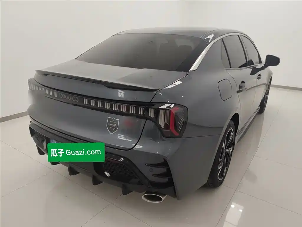 Lynk & Co 03 2023 1.5TD DCT Pro купить на сайте DeffCars