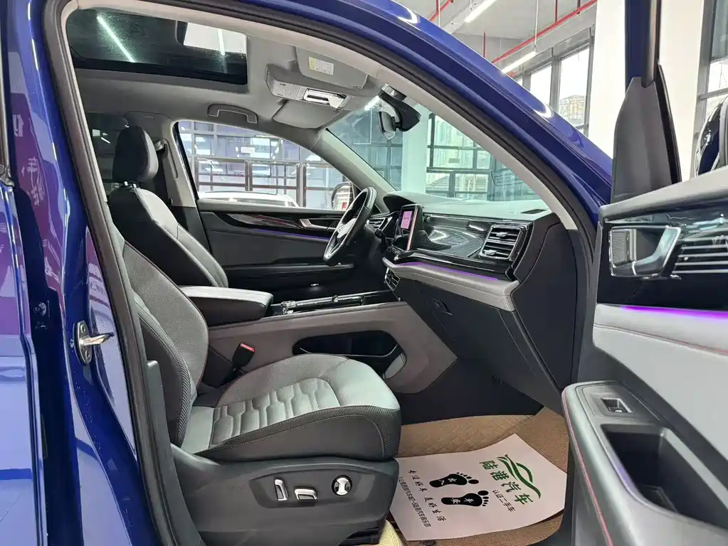 Touron 2021 Touron X 380TSI four-wheel drive luxury version купить на сайте DeffCars