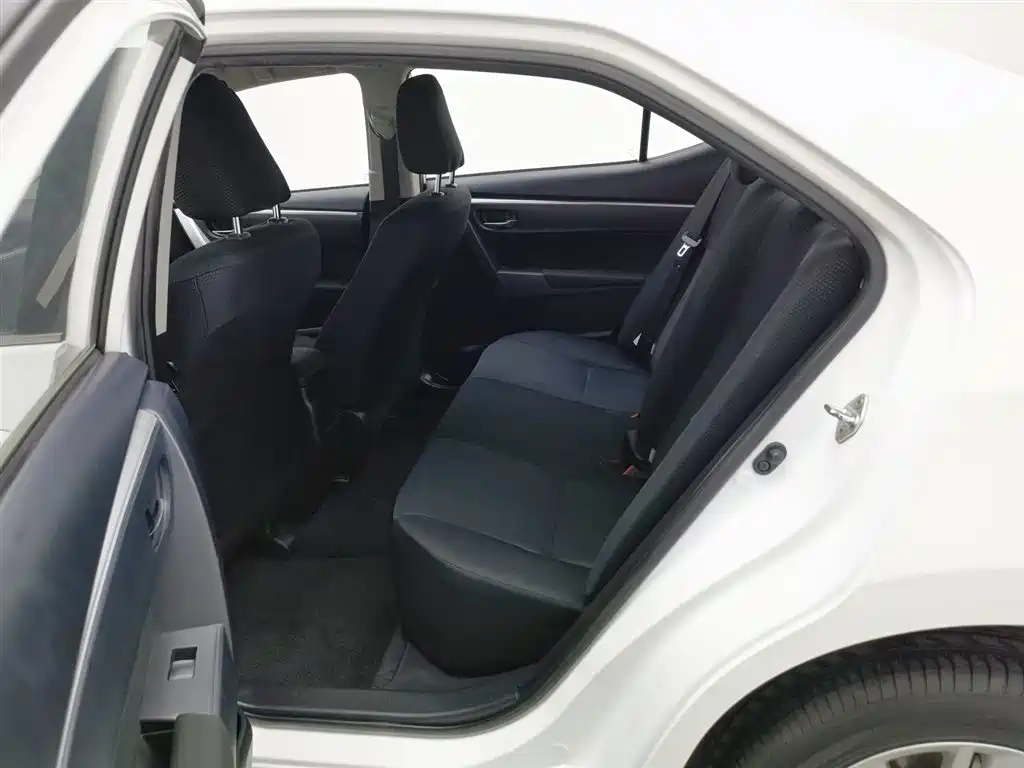 Corolla 2017 facelift 1.6L manual GL купить на сайте DeffCars