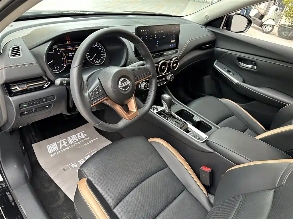 Sylphy 2023 1.6L CVT Black Gold Edition купить на сайте DeffCars