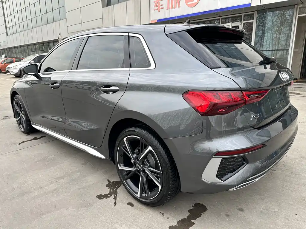 Audi A3 2024 Sportback 35 TFSI stylish and sporty купить на сайте DeffCars