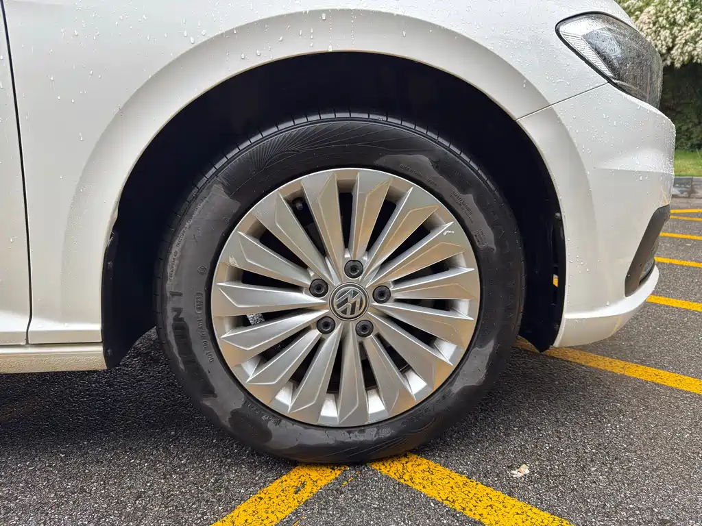 Lavida 2019 1.5L automatic comfort version National VI купить на сайте DeffCars