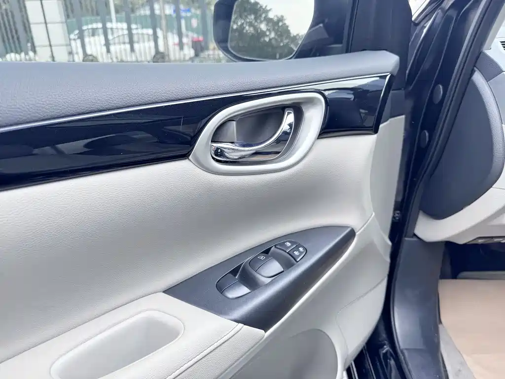 Sylphy 2019 1.6XV CVT Intelligent Premium Edition National VI купить на сайте DeffCars