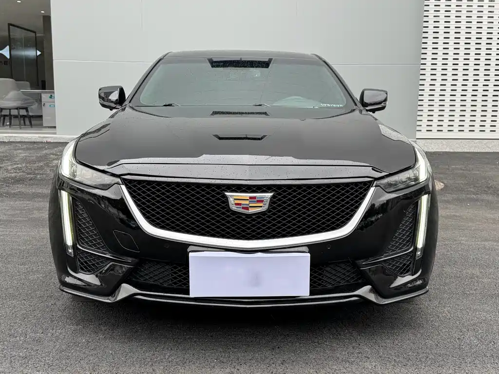 Cadillac CT5 2020 28T Fashion Model купить на сайте DeffCars