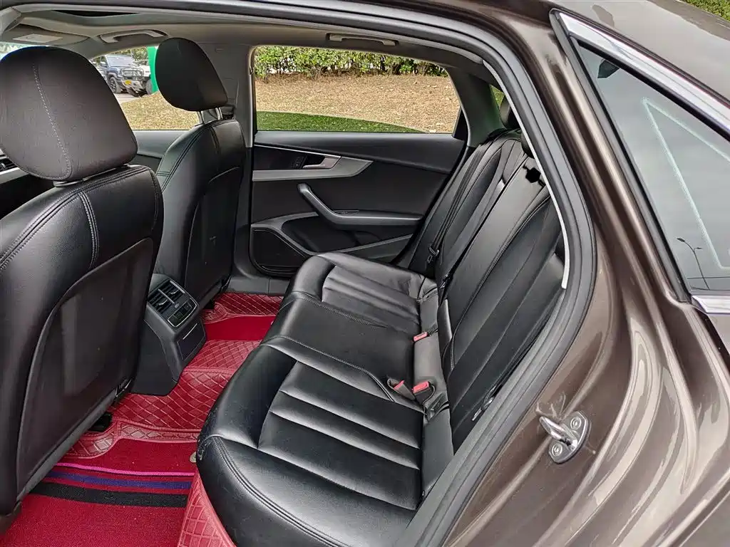 Audi A4L 2019 40 TFSI Enterprising National VI купить на сайте DeffCars
