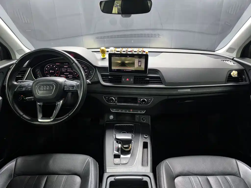 Audi Q5L 2020 45 TFSI exclusive and elegant model купить на сайте DeffCars