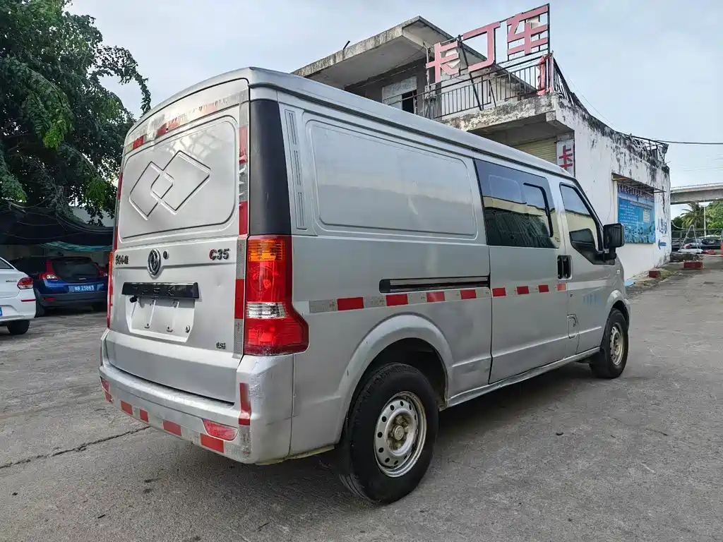 Dongfeng DFSK C35 2019 1.5L Basic Type Ⅱ Car Country VI DK15 купить на сайте DeffCars