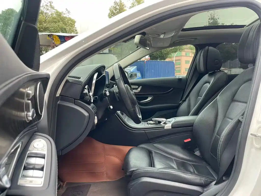 Mercedes-Benz C-Class 2018 C 200 L Sports Edition купить на сайте DeffCars