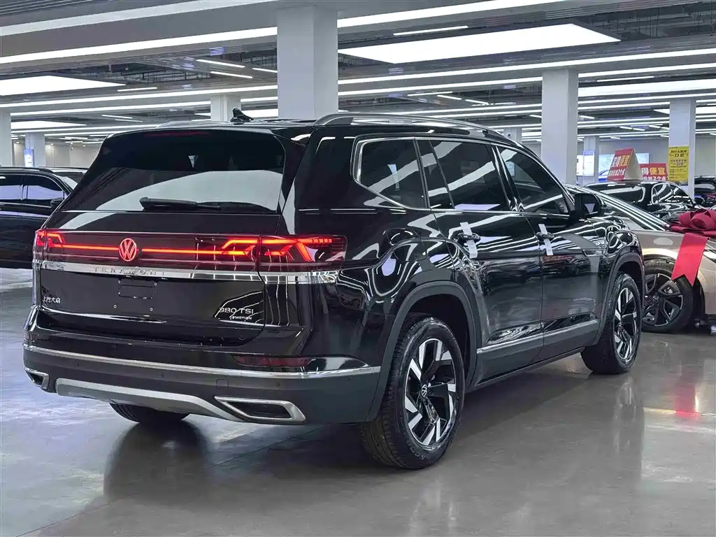 Touron 2021 380TSI four-wheel drive luxury version купить на сайте DeffCars