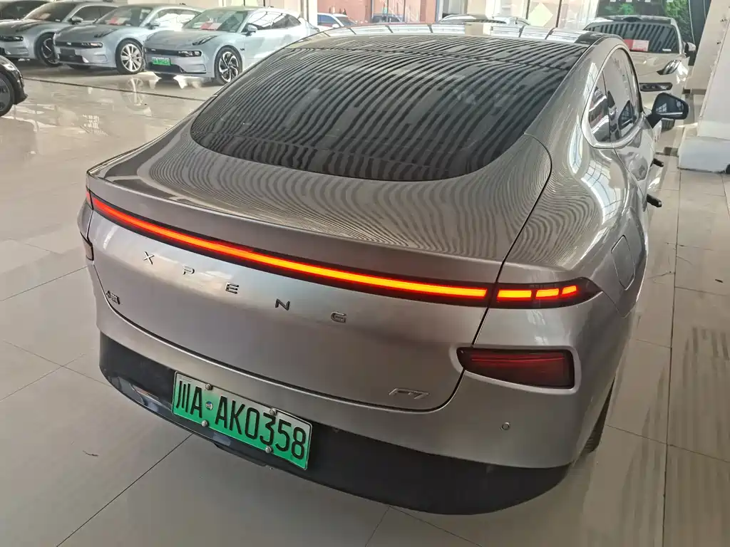 Xpeng P7 2022 480G купить на сайте DeffCars